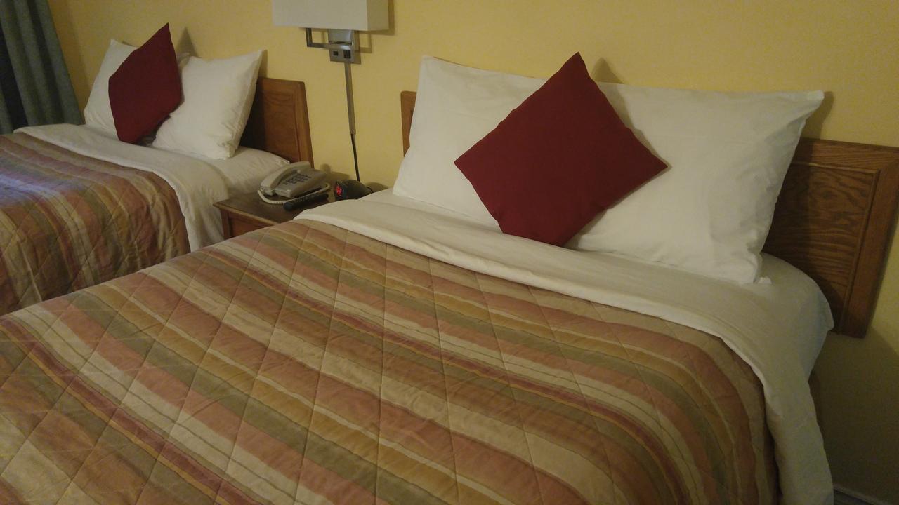 Robber'S Roost Motel New Hazelton 외부 사진