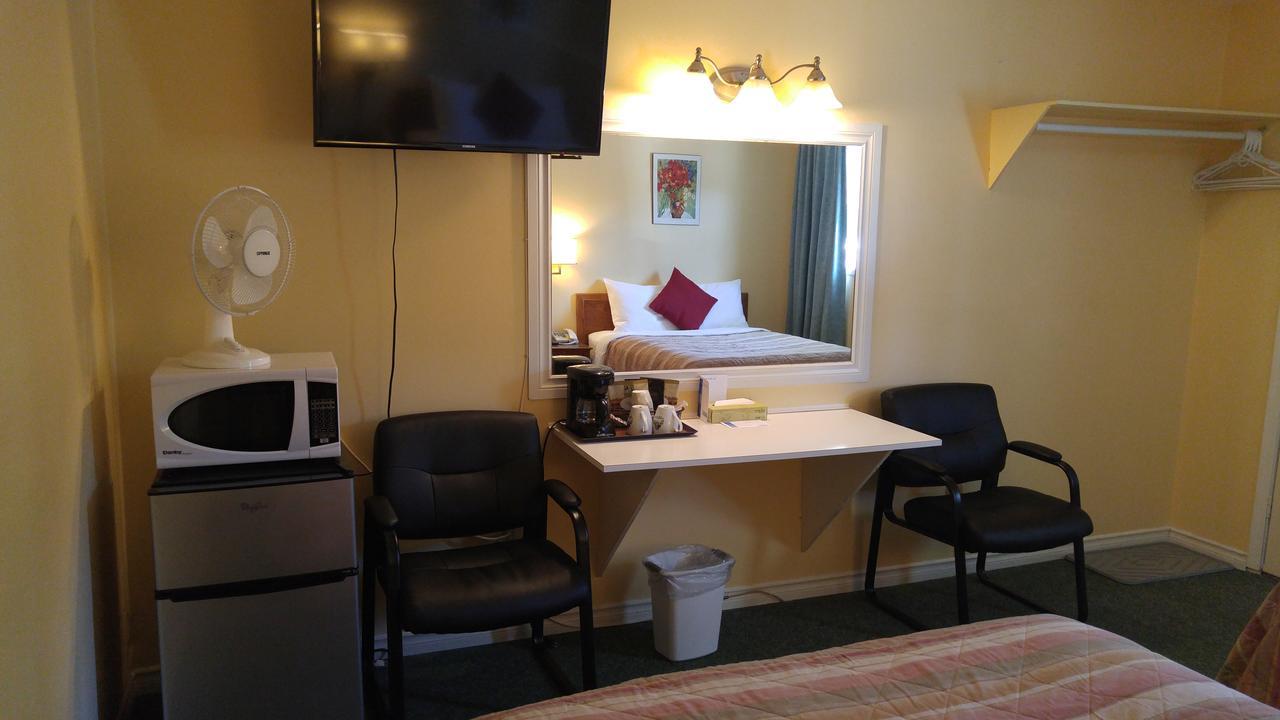Robber'S Roost Motel New Hazelton 외부 사진