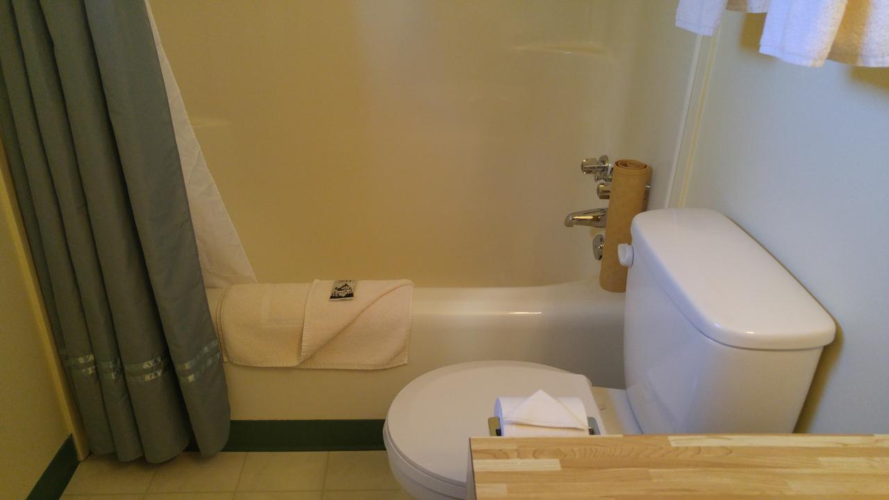Robber'S Roost Motel New Hazelton 외부 사진